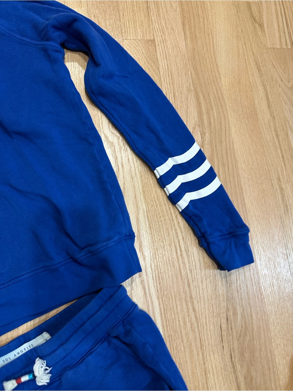 Sol Angeles Wave Essential Jogger and Sweatshirt Set in Cobalt Blue - Picture 5 of 7